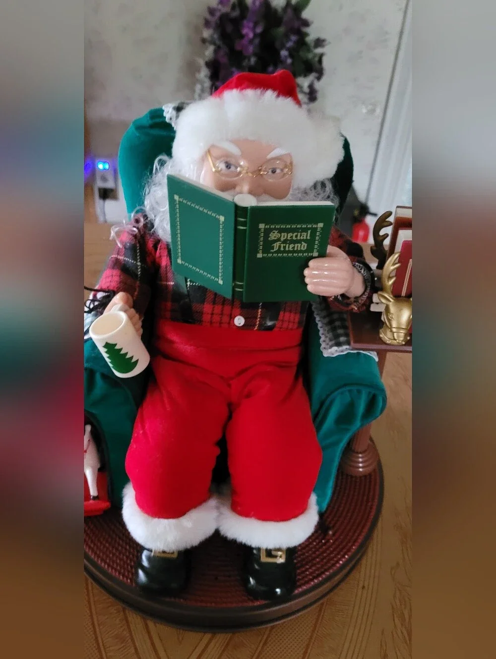 Vtg Collectible Santa. Moving Parts W/3 Books.  Battery Operated